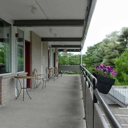 尼亚加拉瀑布城 汉兰达宾馆酒店 外观 照片